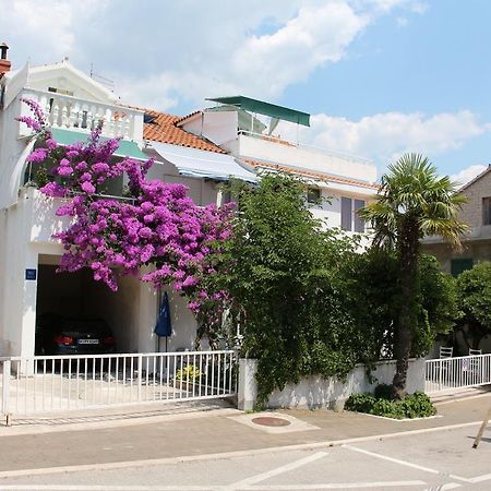 וודיצה Apartments Suri מראה חיצוני תמונה